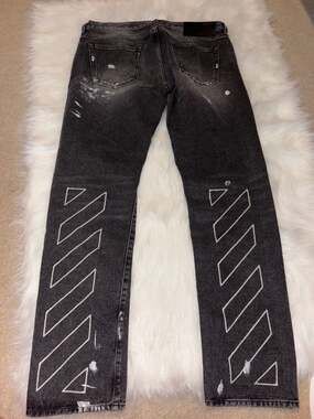 Off-White Diag Outline Paint Splatter Slim Fit Jeans in Faded Black